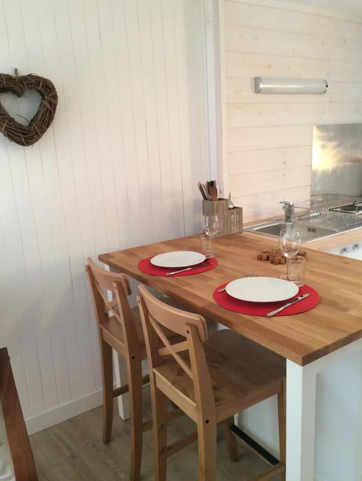 Studio Centre Village Сейак Экстерьер фото